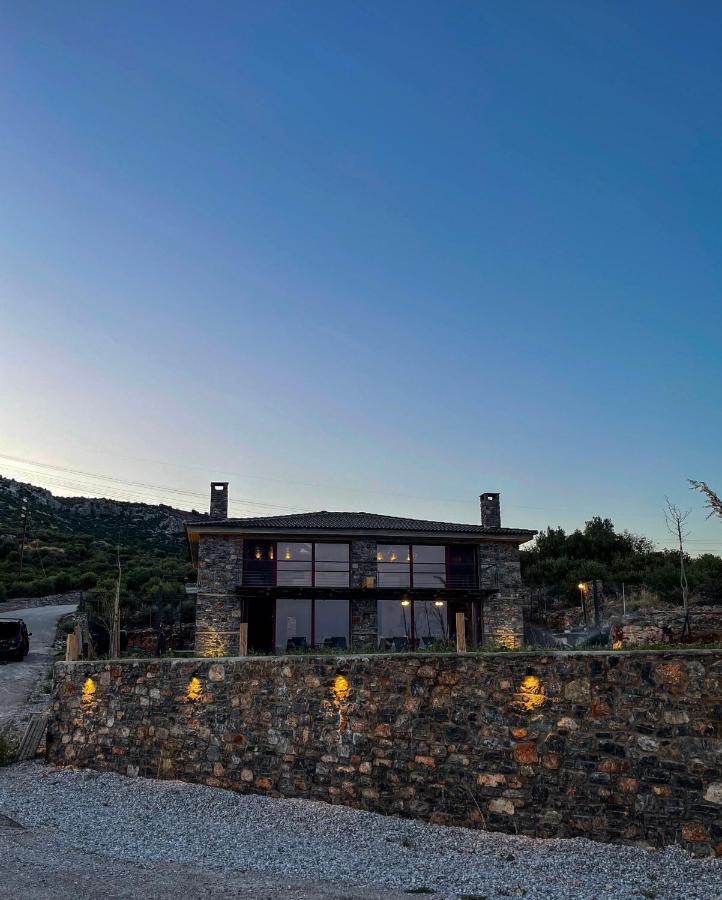 Modern Stone Villas With Swimming Pool Аливерион Экстерьер фото